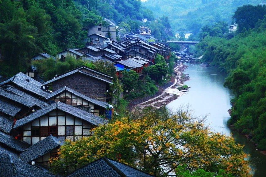 气温继续下降3～6℃！多条高速站口关闭！河北最新出行信息请查收→